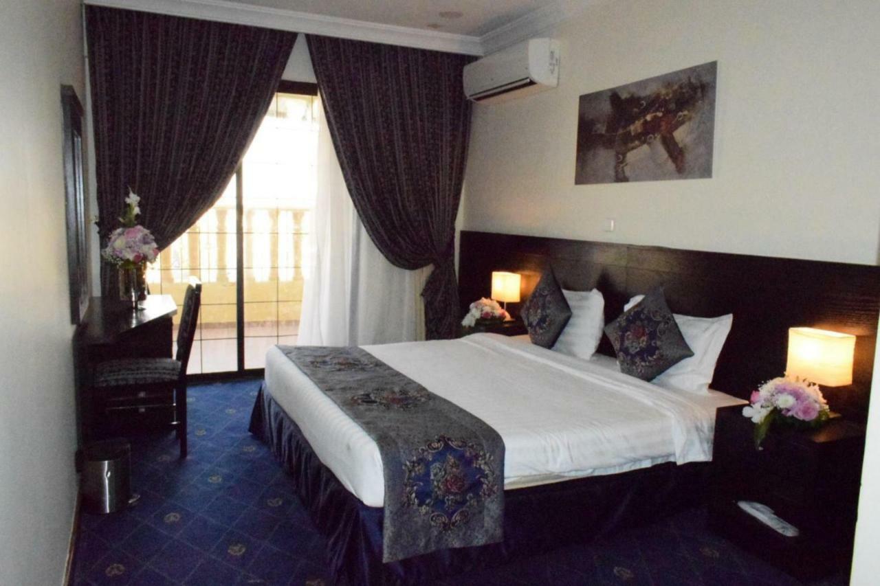 Al Balad Inn Corniche Djedda Buitenkant foto